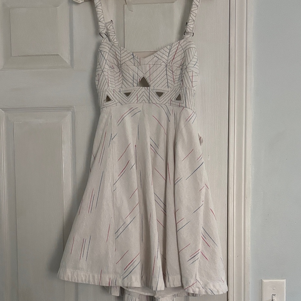 Vintage White Sundress with Geometric Cutouts and Multicolor Stitching